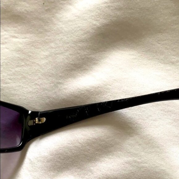 Sunglasses - Picture 4 of 4